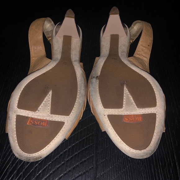 HUGO BOSS peep toe heels - Picture 5 of 8